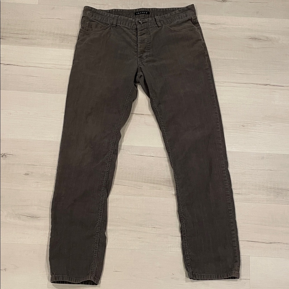 Theory - Men’s Gray Corduroys. - Size 33 - Button Fly